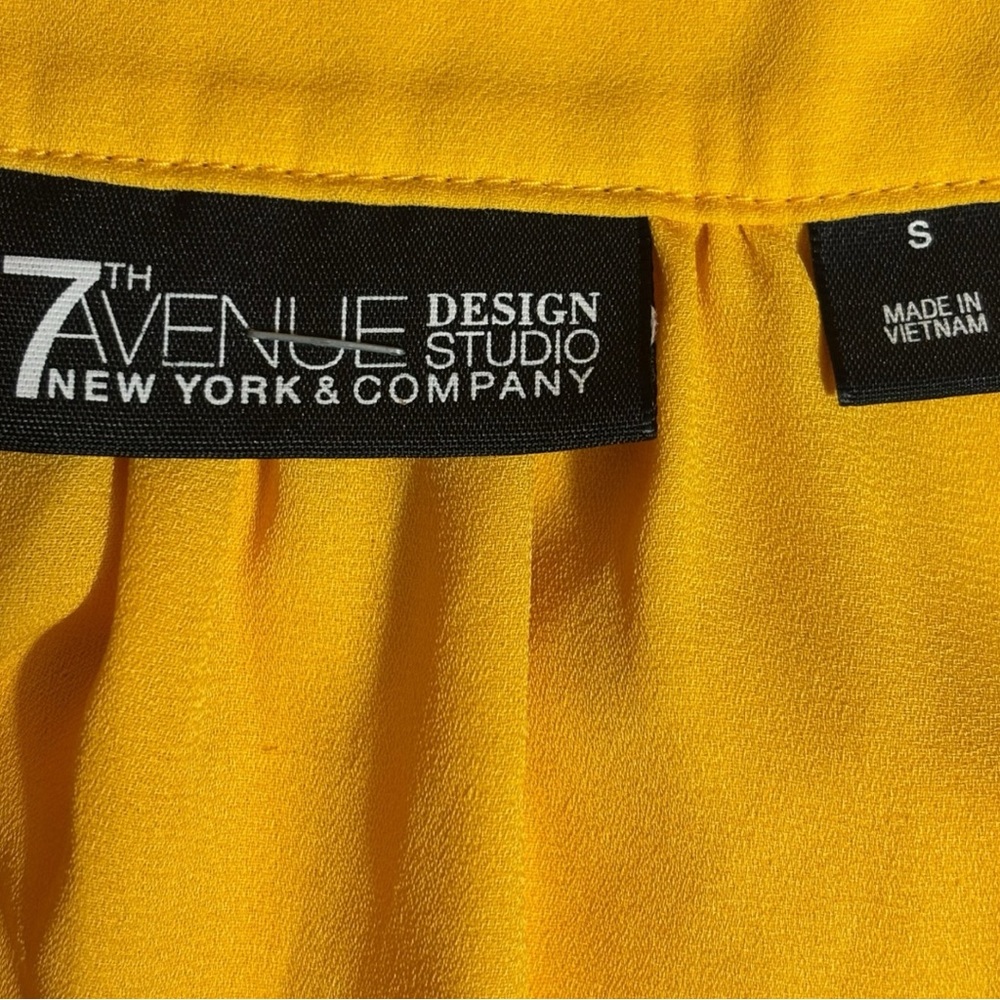 7th Avenue by NY & Company Women's Yellow V-Neck Blouse Size Small - Picture 5 of 6